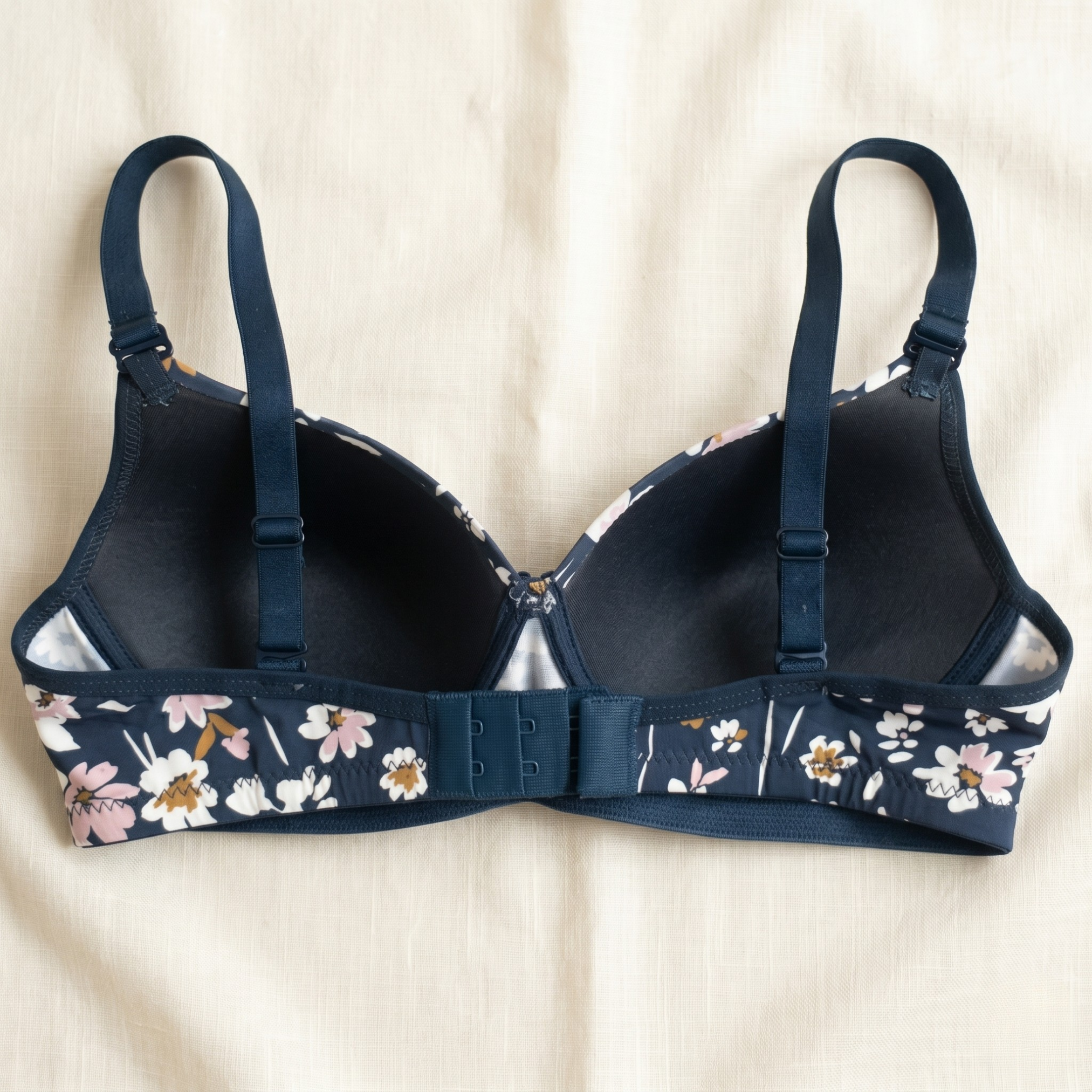 M 2200 padded